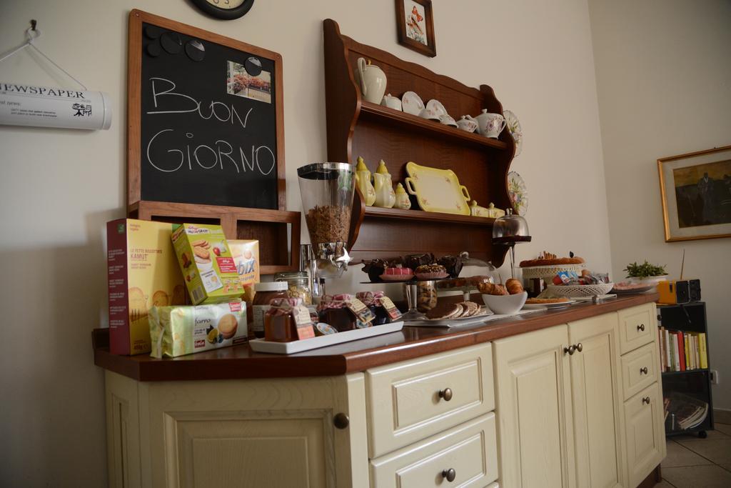 Casa Delle Ortensie Bed & Breakfast Alpignano ภายนอก รูปภาพ
