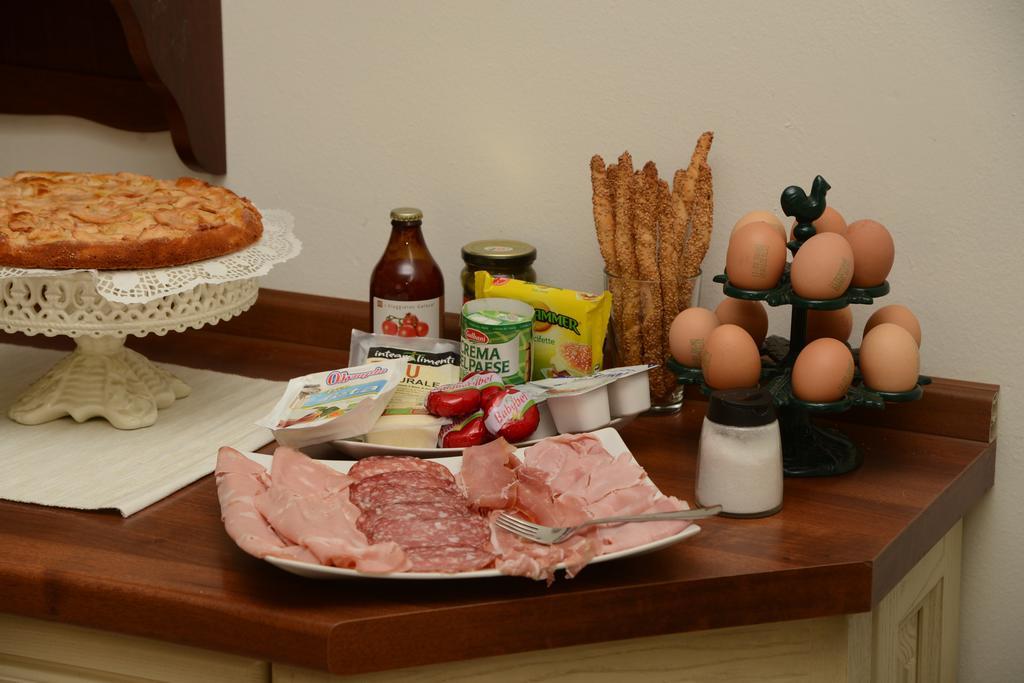 Casa Delle Ortensie Bed & Breakfast Alpignano ภายนอก รูปภาพ